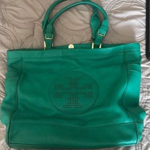100% authentic Tory Burch shoulder bag